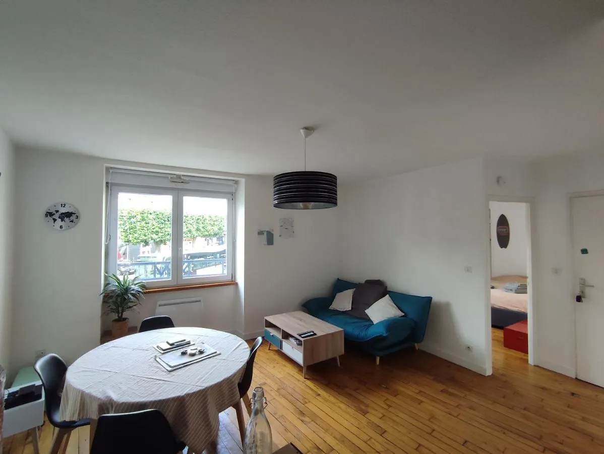 Apartment Appartement 2 Pieces Centre De Vannes Avec Parking Prive